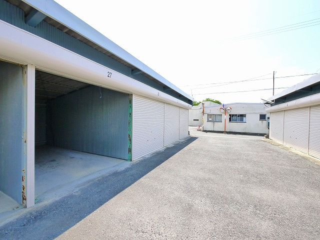 奥田倉庫（586-4）