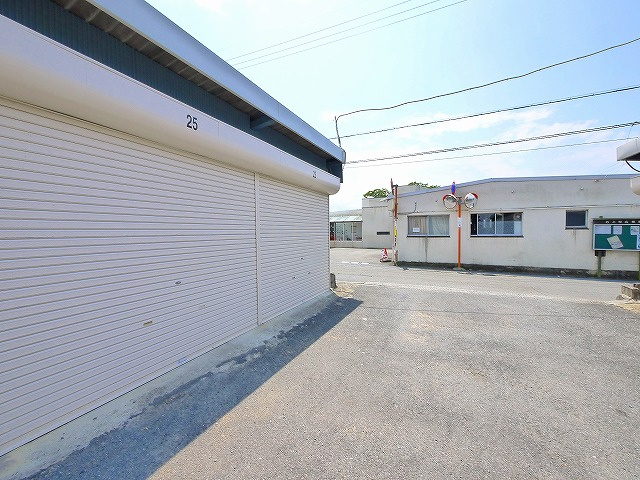 奥田倉庫（586-4）