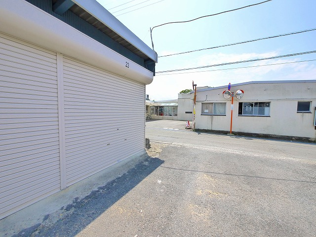 奥田倉庫（586-4）