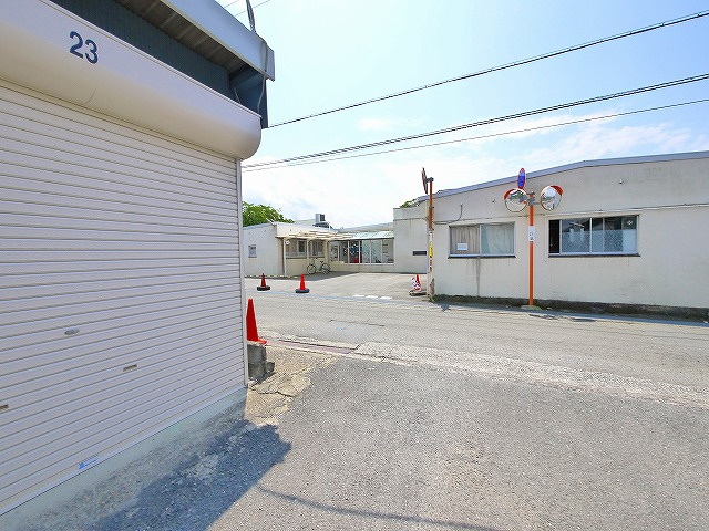 奥田倉庫（586-4）