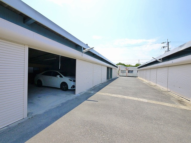 奥田倉庫（586-4）