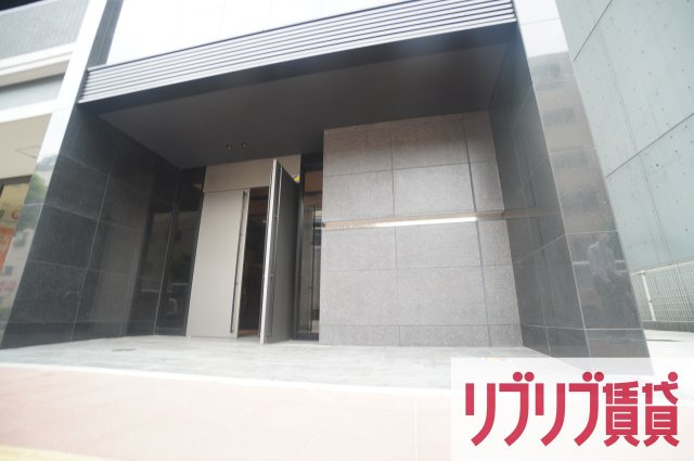 BELTS SHINJUKU レジデンスのエントランス