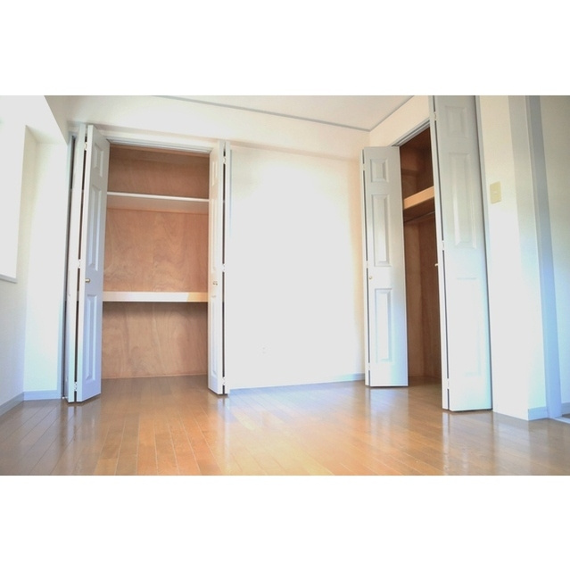 ラカーサ　アルタの収納|北洋室収納