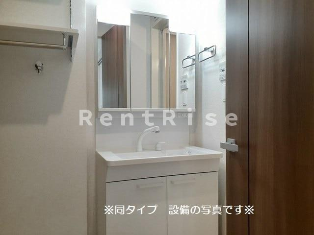 一宮市丹陽町五日市場字屋敷のアパートの洗面所|洗面所