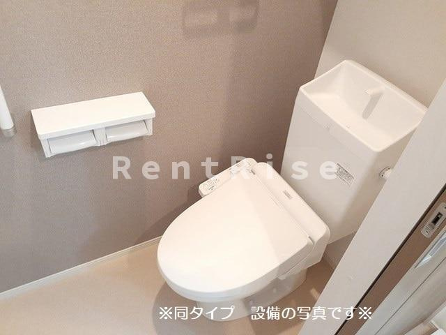 一宮市丹陽町五日市場字屋敷のアパートのトイレ|トイレ