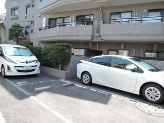 【駐車場】 | 平置駐車場です。