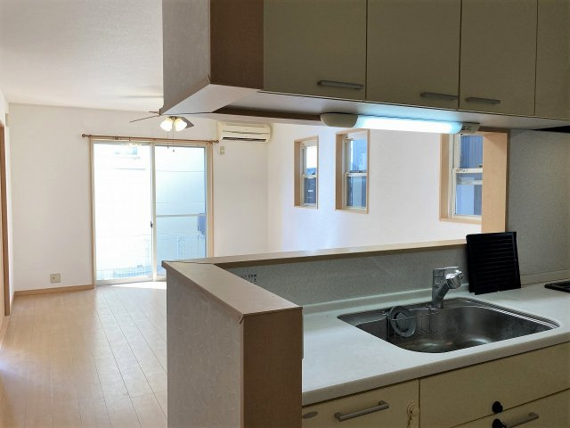 【キッチン】 | □■小田原市国府津 中古戸建■□ | 対面キッチン