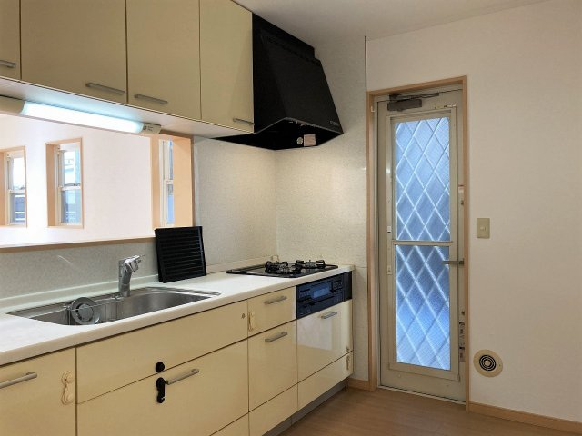 【キッチン】 | □■小田原市国府津 中古戸建■□ | 家族の様子を見ながらお料理ができる対面キッチン