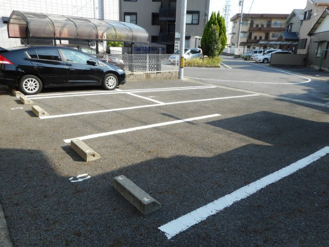サンテラス池端　　刈谷市近郊の賃貸ならクラスホーム刈谷の駐車場