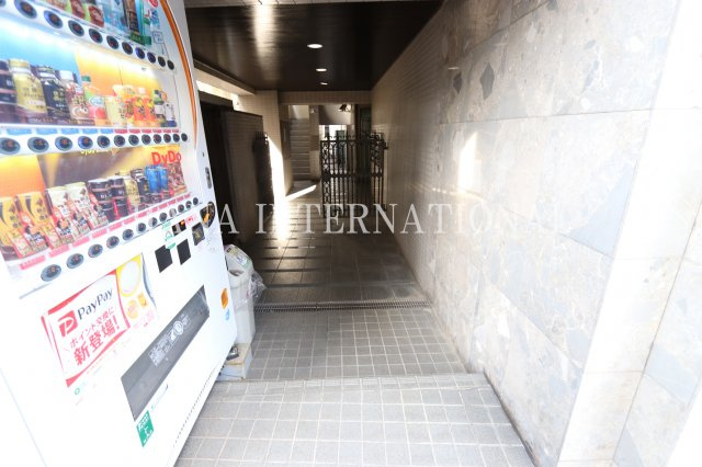 山本ビルのエントランス