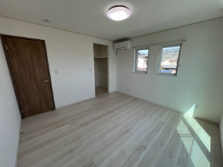 【洋室】 | 　盛岡市三本柳B棟 | エアコン付き！