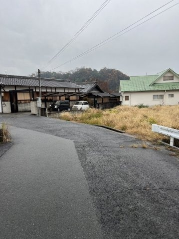 岩出市根来・土地・56763の前面道路含む現地写真
