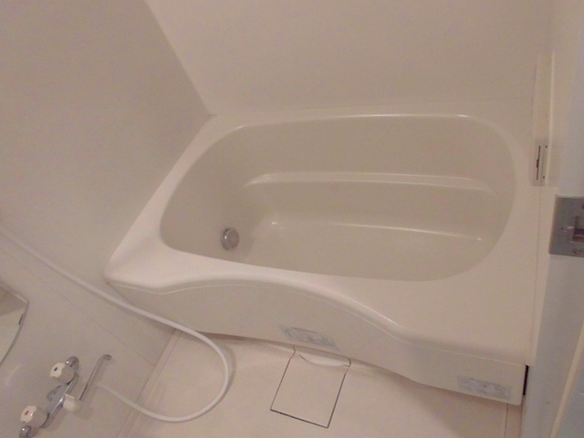 ＬｉｎｋＳ．の浴室|同間取り別部屋の参考写真です。