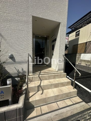 【エントランス】 | 和泉ファーストラウンジ