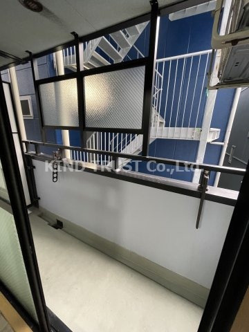 プレサージュのバルコニー|開放的で明るい空間を演出してくれるバルコニーです