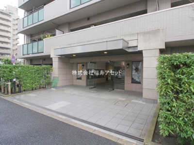 【エントランス】 | 《ルーフバルコニー付き》カルム新小岩