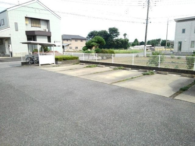 【駐車場】 | ブリッサ　ヒルズ