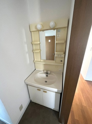 【独立洗面台】 | 第一吉田マンション