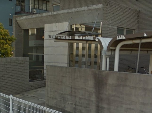 ヴィラ宮ノ下のエントランス