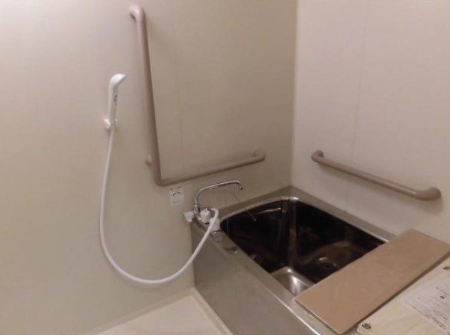 ヴィラ宮ノ下の浴室