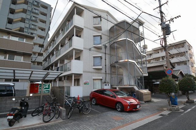 【外観】 | コラソン1000吉田ビル | ◆◇◆大人気の入居時の費用負担0円プラン利用可能◆◇◆
〇現地待合わせOK　〇LINE対応可　〇他社物件持込ＯＫ
〇遠隔契約OK　〇お値引き喜んで♪皆様のお問合せをお待ちしています♪