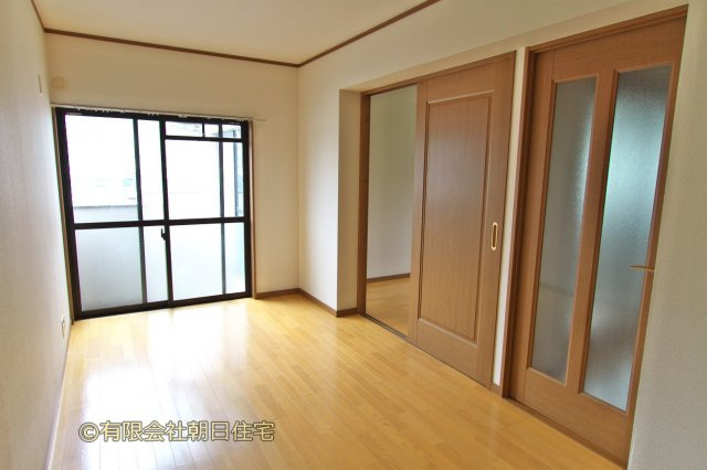 ソレイユの居間・リビング