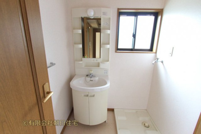 【洗面所】 | ソレイユ