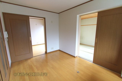 【洋室】 | ソレイユ