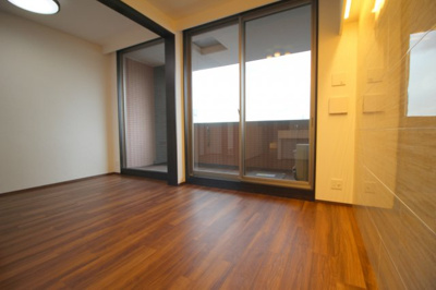 【居間・リビング】 | プレジオ緑地公園 | 別室の写真使用