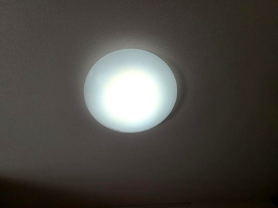 【設備】 | Trefle(トレーフル） | 照明付き