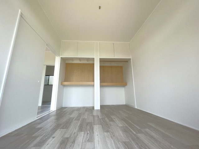 グリーンヴィラの洋室