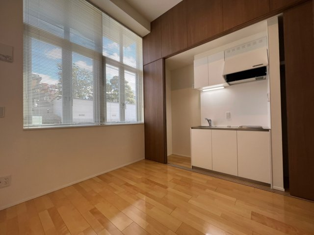 Plumeria鶴舞|名古屋市の賃貸ならMy賃貸の居間・リビング|Plumeria鶴舞
※反転タイプ