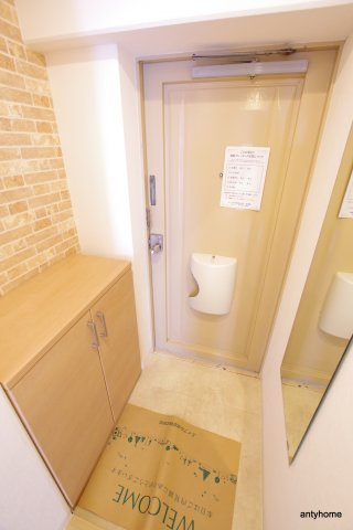 ドイマンションの玄関