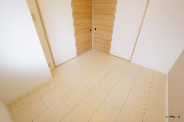 ドイマンションの洋室