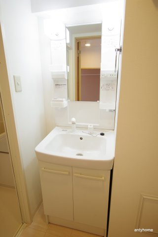 ドイマンションの洗面所