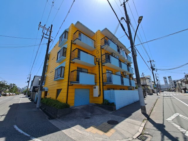 ハイツシャルムの外観