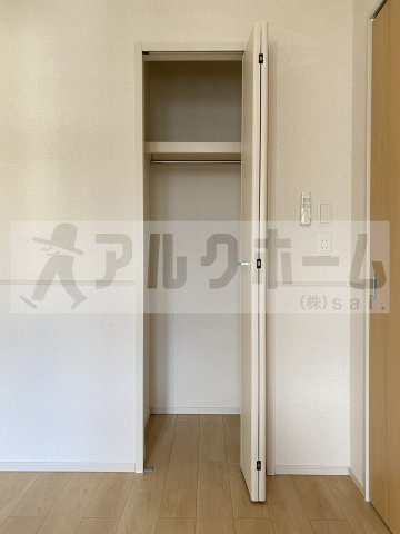サンアルモニー寺川の収納