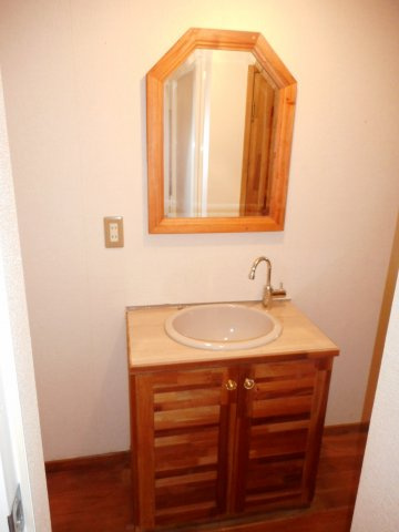 【洗面所】 | ユトリロ新川