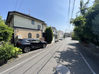 【前面道路含む現地写真】 | 交通量が少なく、小さなお子様のいるご家庭も安心です♪