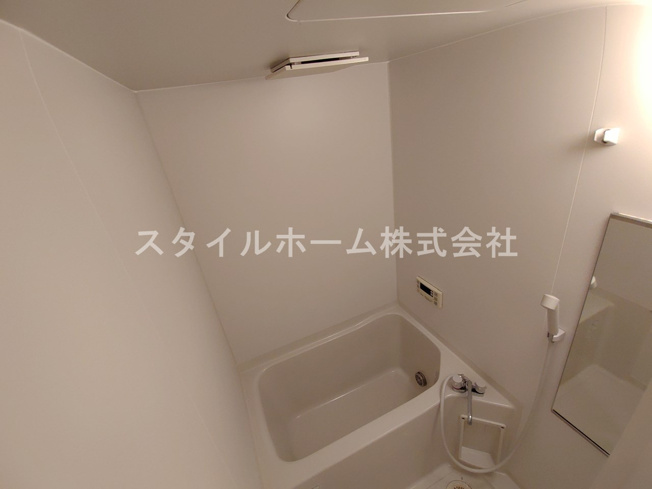 【浴室】 | ウイング天伯　Ａ棟 | 別部屋写真です。
