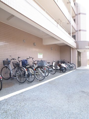 【その他共用部分】 | アメニティ21 | 自転車はこちらに。整理整頓！
