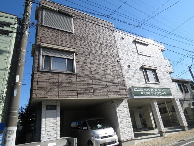 リブコートの外観