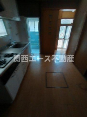  | 松原２丁目貸家