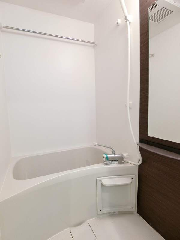 リブリ・大沼の浴室