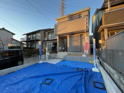 【外観】 | 守山区今尻町第5 全1棟 ＜仲介手数料無料＞大森小・大森中　新築一戸建て | 撮影
社長の村田です！
自らプレイヤーとして営業しています
長年の経験と実績から皆様により良いマイホーム購入のご提案をいたします。
住宅ローンの不安や購入後の不安等何でもご相談ください。