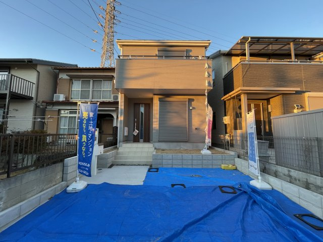 守山区今尻町第5 全1棟 ＜仲介手数料無料＞大森小・大森中　新築一戸建ての外観|撮影
社長の村田です！
自らプレイヤーとして営業しています
長年の経験と実績から皆様により良いマイホーム購入のご提案をいたします。
住宅ローンの不安や購入後の不安等何でもご相談ください。