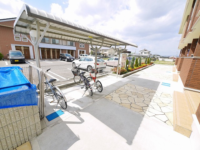 サンガーデンＭ・Ⅰのその他共用部分|駐輪場です