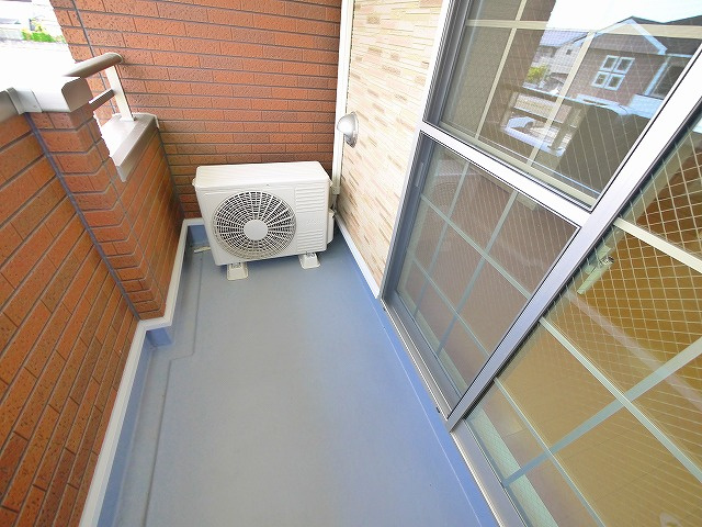 サンガーデンＭ・Ⅰのバルコニー|開放的で明るい空間を演出してくれるバルコニーです