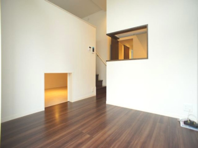 【居間・リビング】 | ラヴィーヌ中丸 | 7.5帖のダイニングキッチンです♪