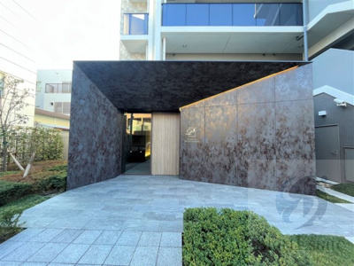 【エントランス】 | プレージア西田辺 | 清潔なエントランスです